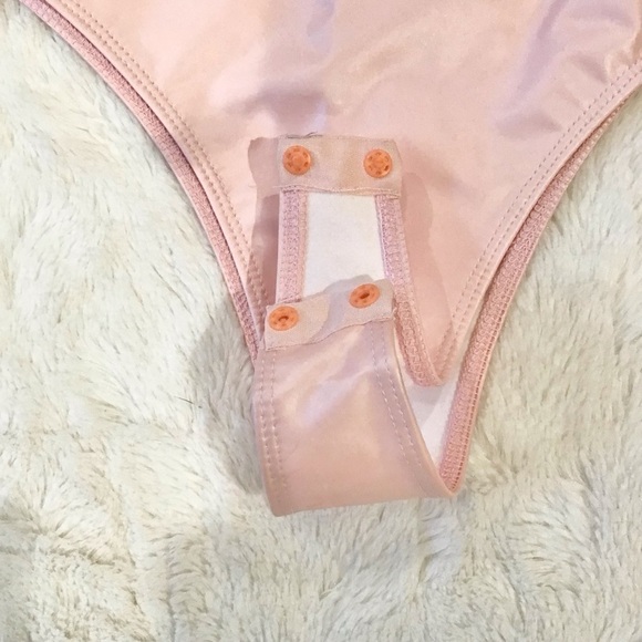 Fashion Nova NWT Small Kiki II PU Bodysuit Blush Pink Spaghetti Straps - Picture 7 of 9